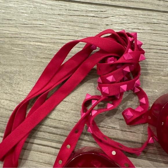 VALENTINO Rockstud PVC Laced Thong Sandals Hot Pink - Picture 8 of 12